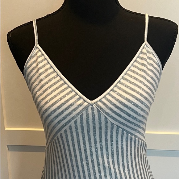 Princess Polly Blue and White Striped Dress Size 4 - Picture 3 of 10